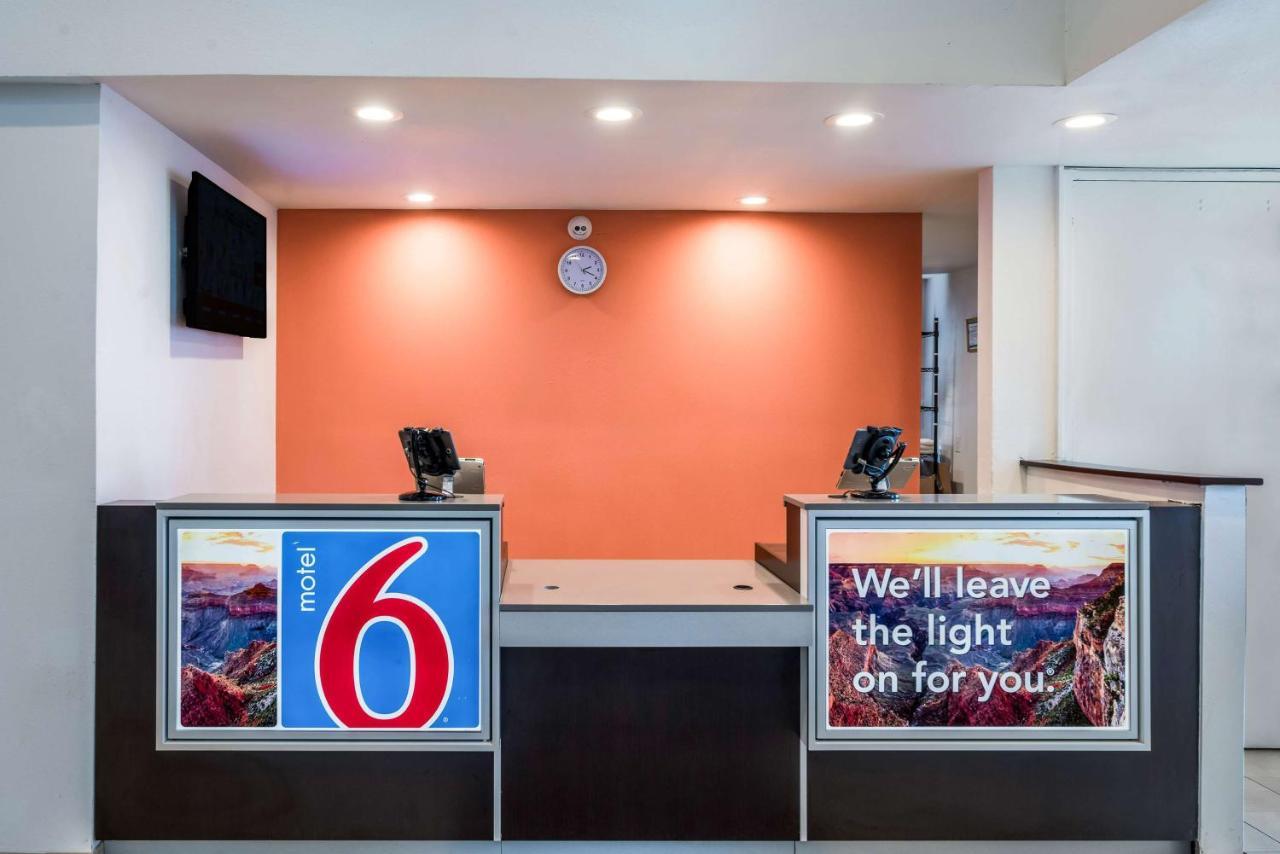 Motel 6-Irving, Tx - Irving Dfw Airport East מראה חיצוני תמונה