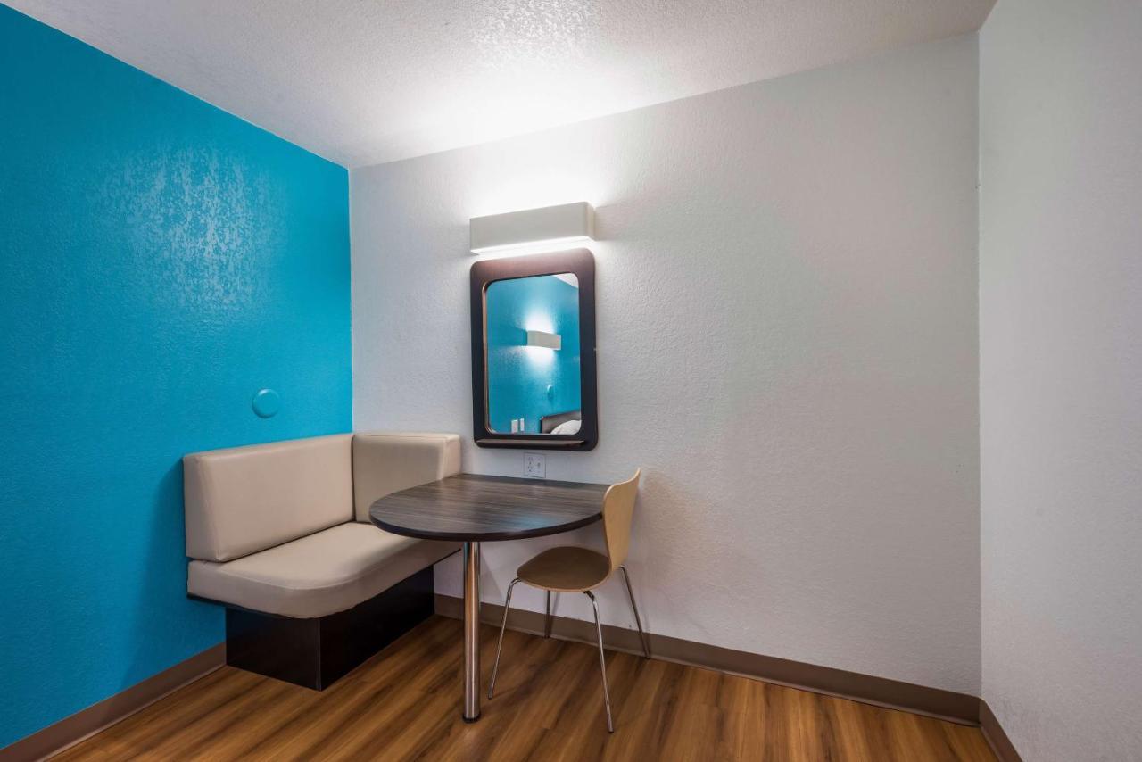 Motel 6-Irving, Tx - Irving Dfw Airport East מראה חיצוני תמונה